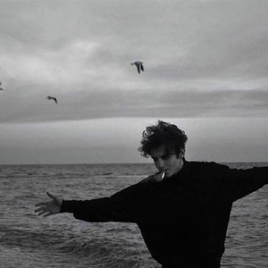 18岁美女落体坐爱
